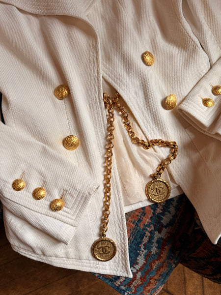 Vintage Chanel White Chain Closure Blazer