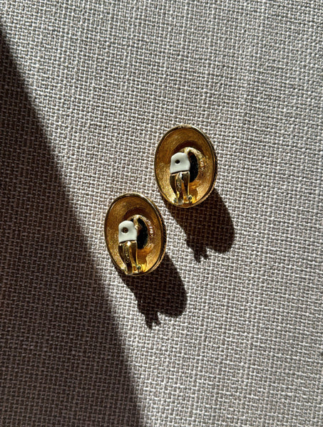 Vintage 80s Gold Onyx Clip-On Earrings